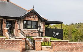 The Cliffe At The Quay